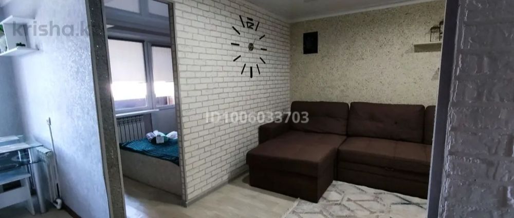 10.000тг 1ком район Вокзала.