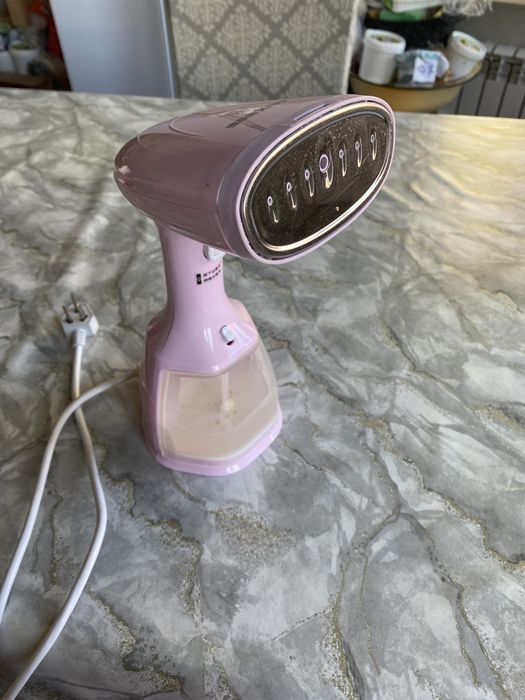 Паровой утюг рабочий