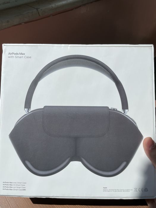 Apple Airpods MAX оригинални, с кутия  - Отлично състояние + калъф