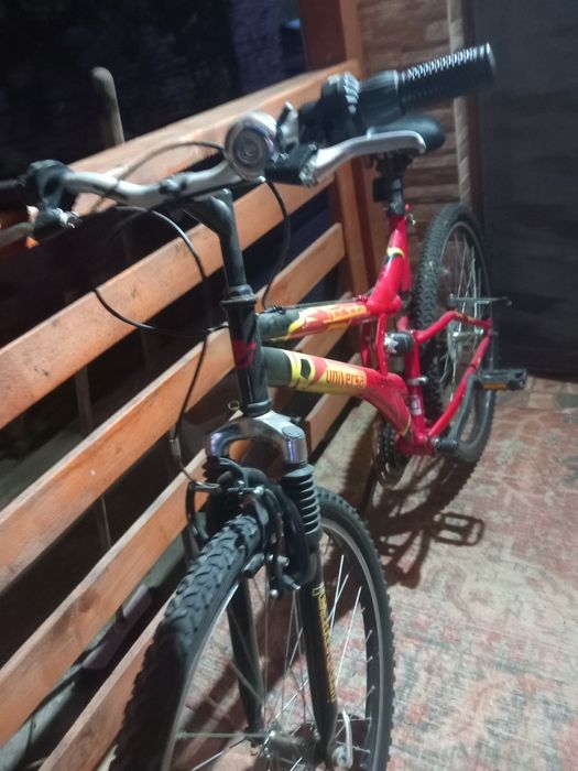 Biciclete de vanzare