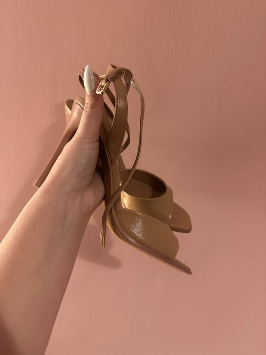 Елегантни Токчета Zara