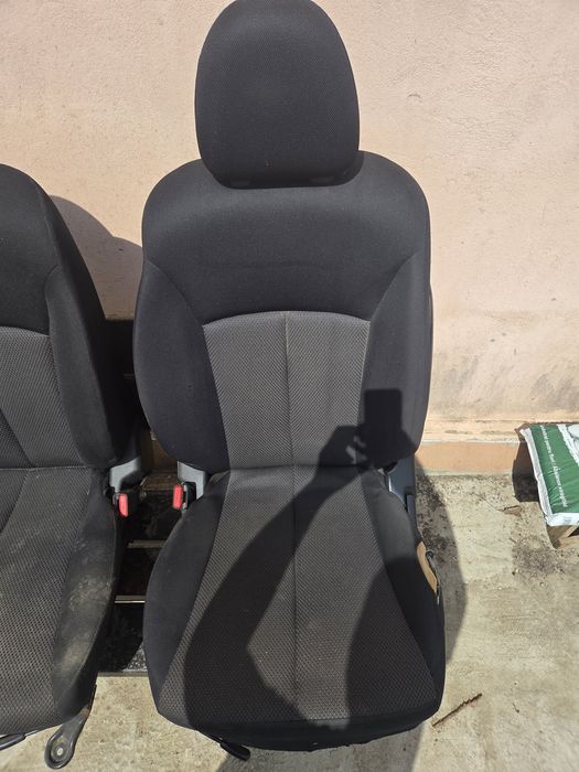 Scaune Mitshubishi L200