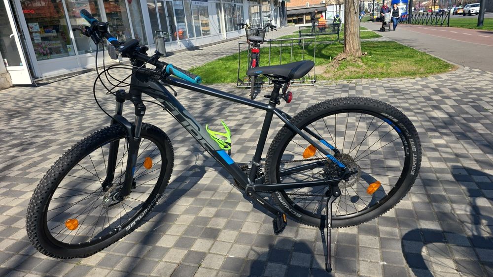 Bicicleta cube aim SL
