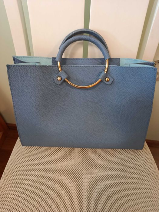 Дамска синя чанта с ресни