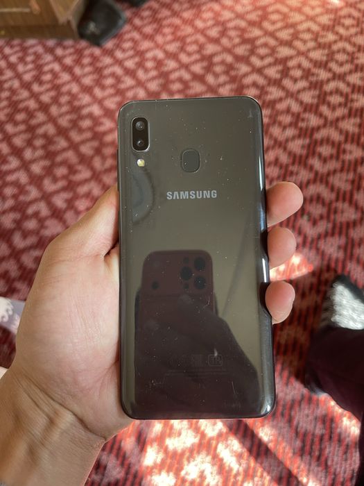 Samsung galaxy A20