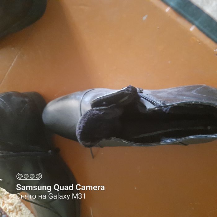 Туфли зимние сотилади