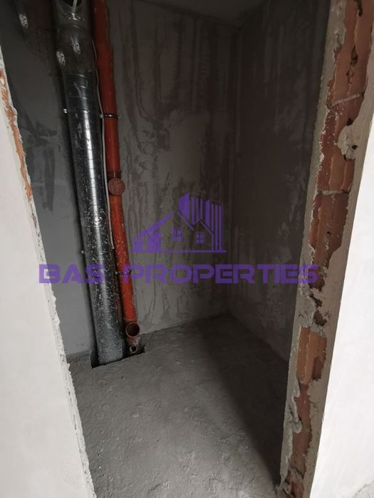 Продава се Четиристаен апартамент в София, Разсадника - 201 кв.м за 1742 €/кв.м - Снимка #4