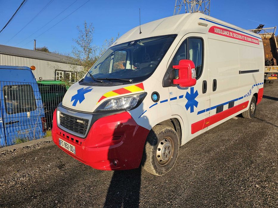 PEUGEOT Boxer 0 — imagine 2
