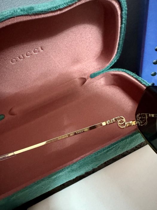 Ochelari de soare Gucci