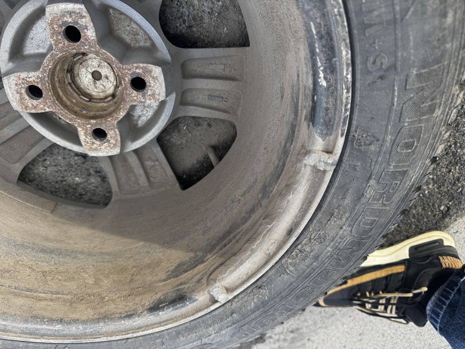 Продам резину с дисками