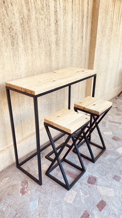 Барные стулья есть в наличии