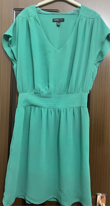 Летнее платье от MANGO