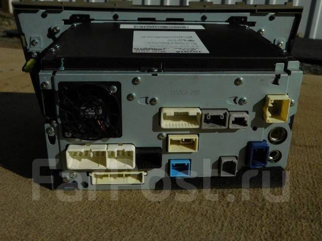 Продам магнитолу тойота