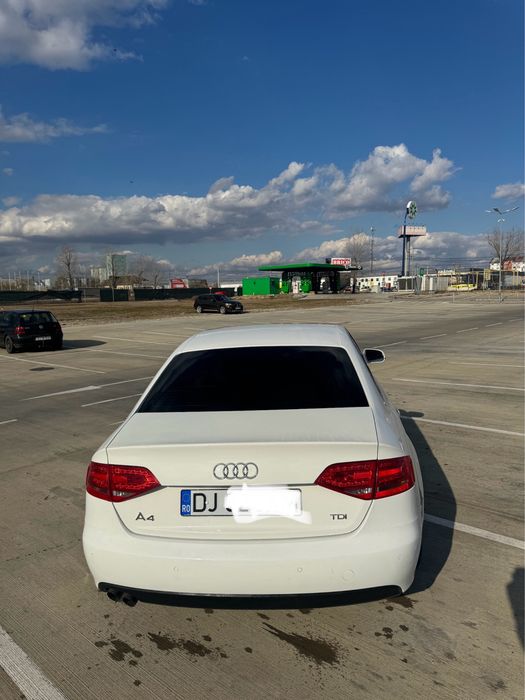 Vand Audi A4 B8 2011 2.0 TDI