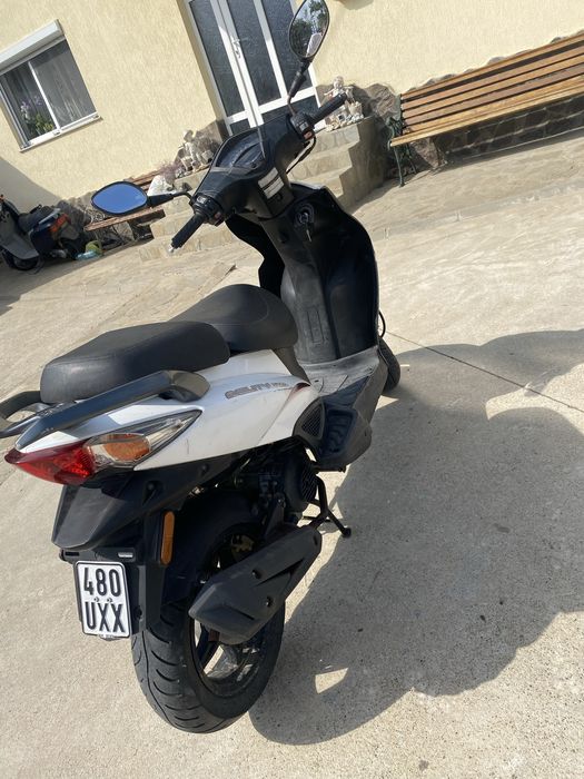 Scuter Kymco Agility RS 50cc