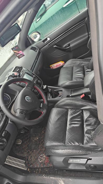 Продавам Голф 5 GTI на Части, както и ВСЯКАКВИ ЧАСТИ за други Голф 5ци