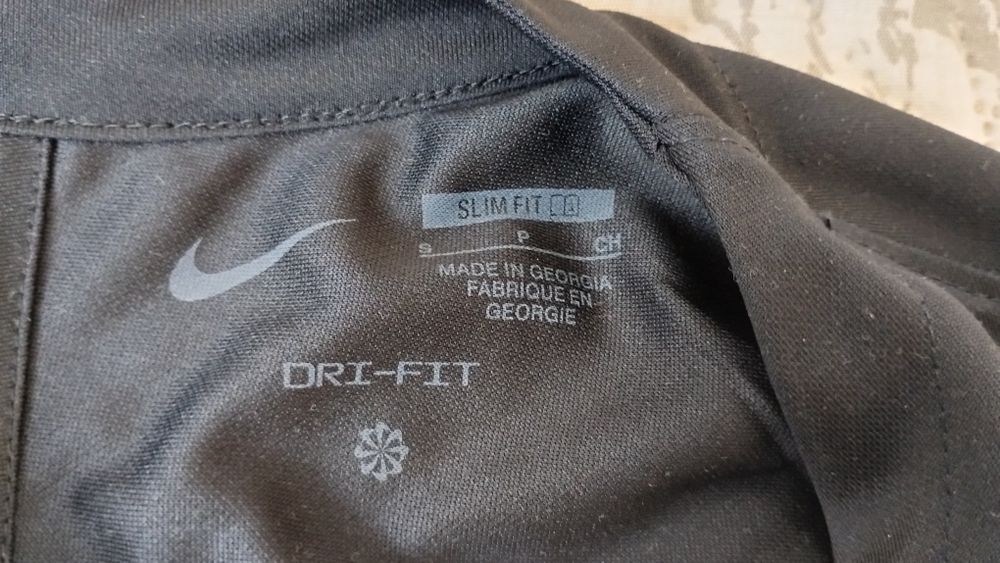 Блуза NIKE dri-fit р-р S нова