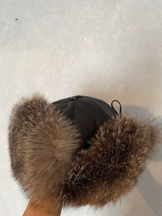 Продам б/у верхнюю одежду НЕДОРОГО