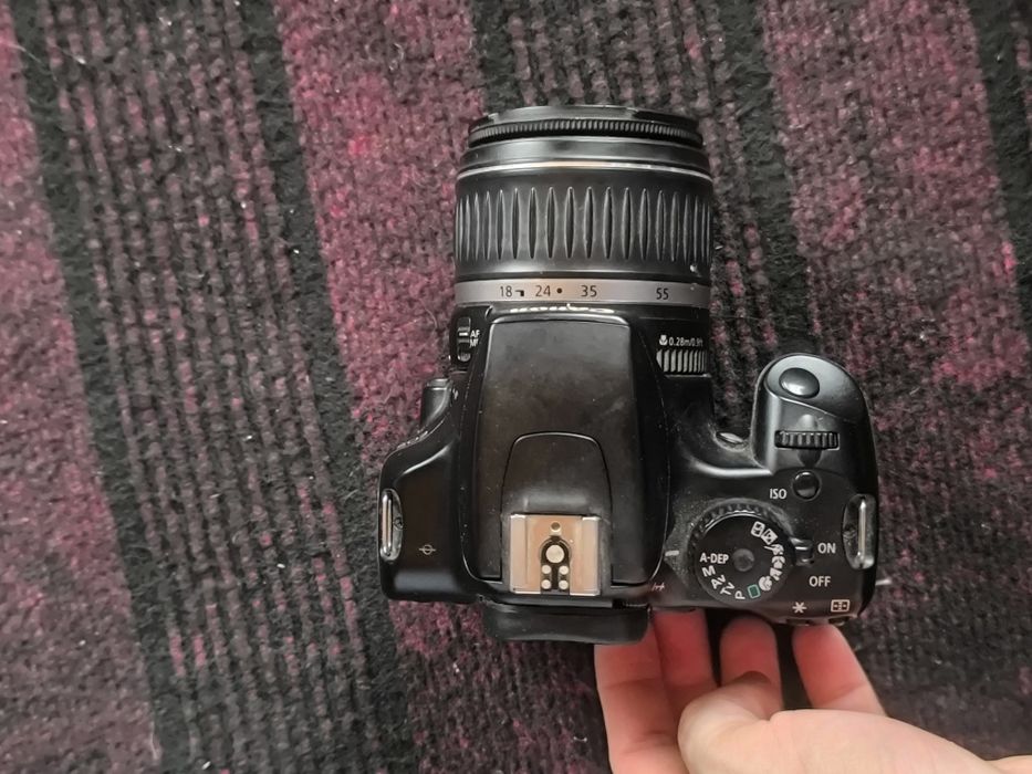 Canon Eos.  1000D