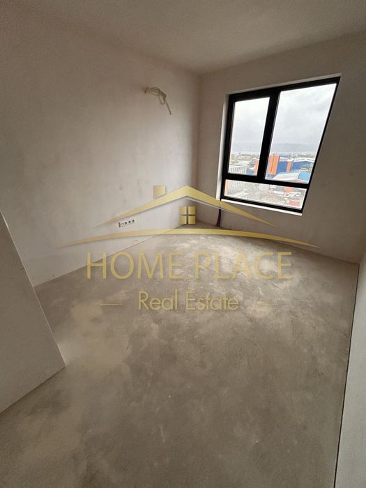 Двустаен апартамент с гараж- АКТ 16! Южен! Среден етаж!