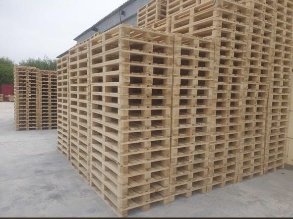 Новые поддоны разных размеров