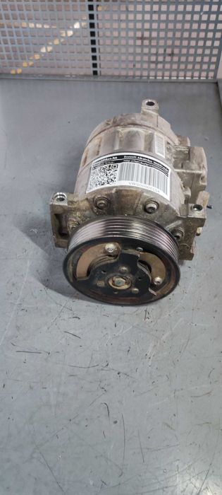 Compresor clima volkswagen vw passat B6 break CFFB cod 5K0820803