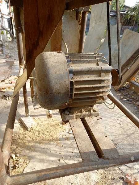 станок торцовочный на саласках с двигателем