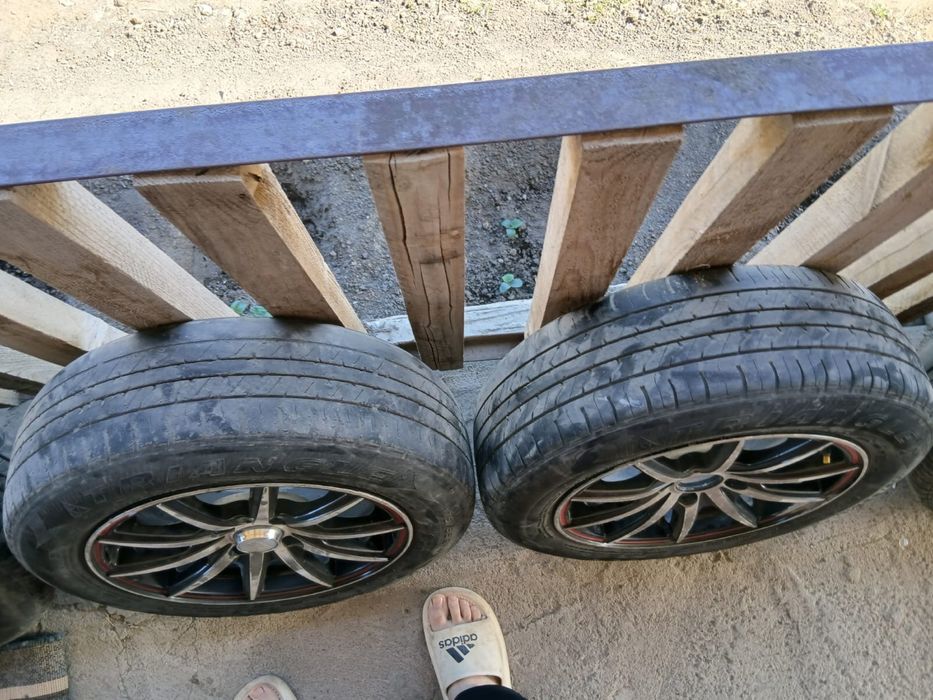 Диски титанка с шинами R14
