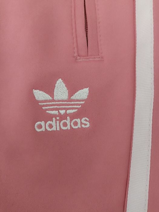 Спортивные штаны Adidas