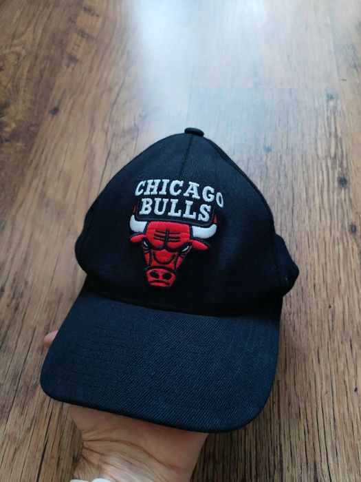 chicago bulls mitchell and ness - страхотна шапка 100% оригинал много добро състояние универсален размер