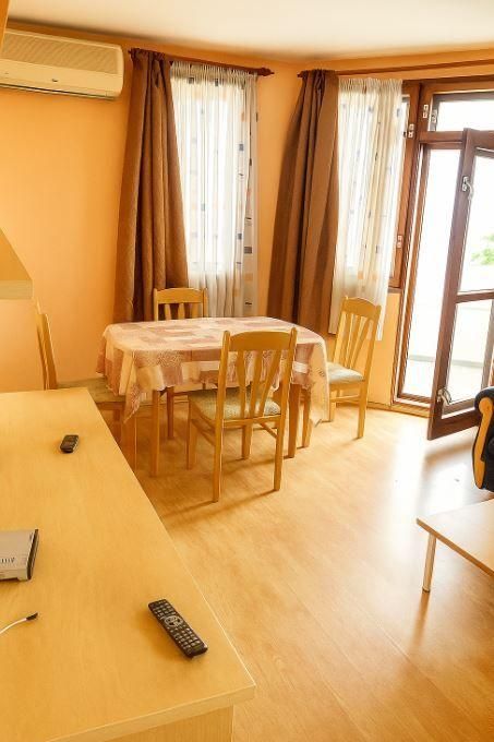 Дава се под наем Двустаен апартамент в Варна, Автогара - 50 кв.м за 350 € - Снимка #1