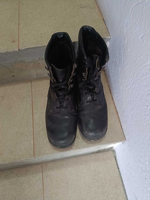 Военни кубинки в добро състояние