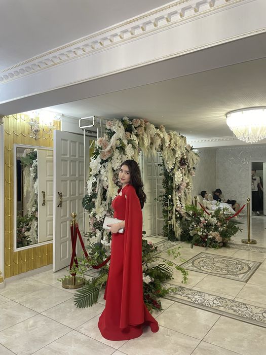 Вечерние платья 42/44