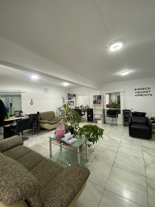 Сдам парикмахерское кресло в аренду