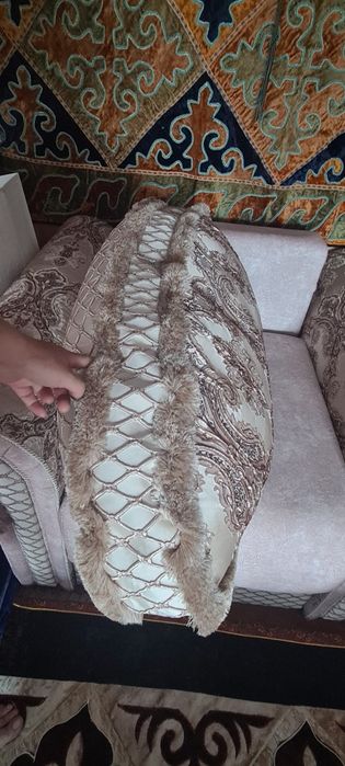 Продам кресло новое