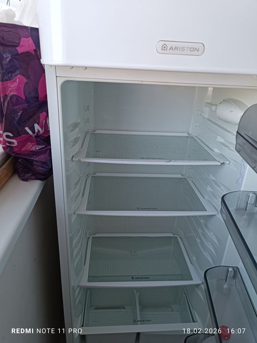 Продам холодильник