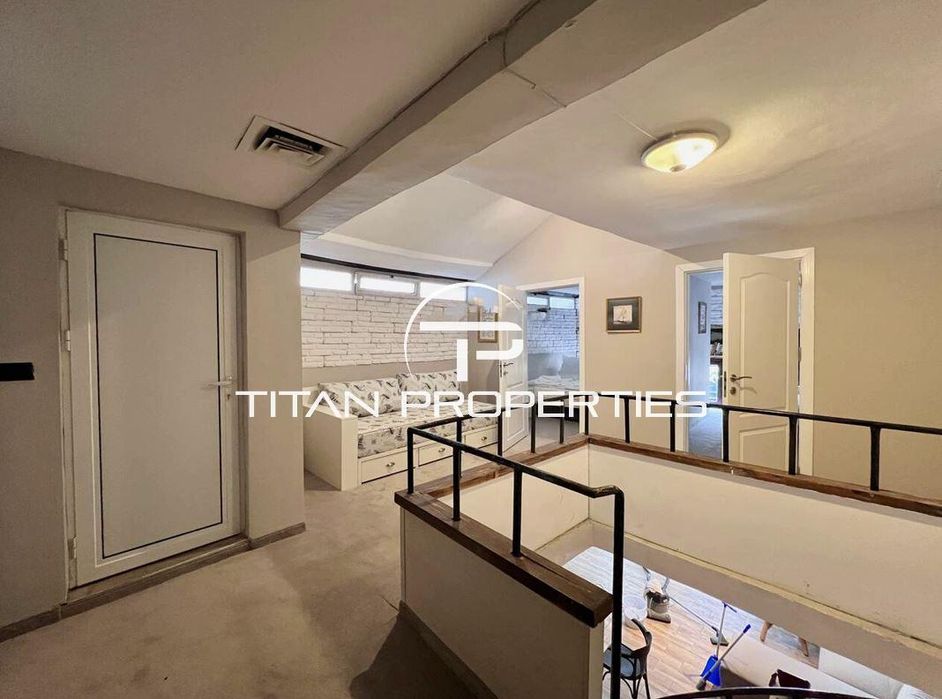 Дава се под наем Къща в Варна, Център - 200 кв.м за 1000 € - Снимка #7