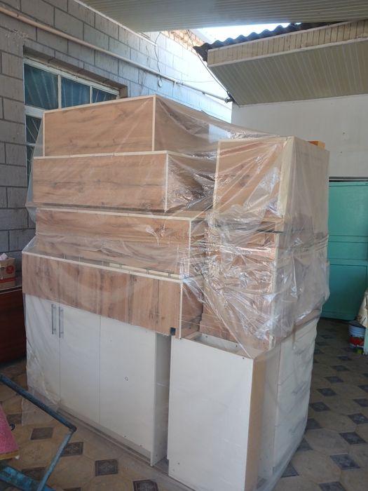 Кухонный гарнитур новый