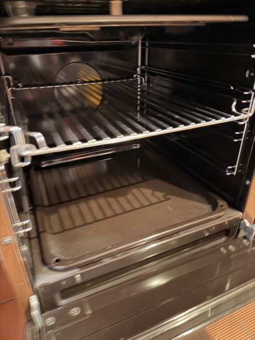 Aragaz italian Technogas tip Range Cooker – gaz/butelie + electric, cuptor, stare impecabilă