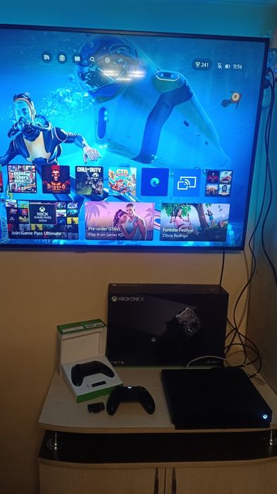 Consolă Xbox One X 1 Tb