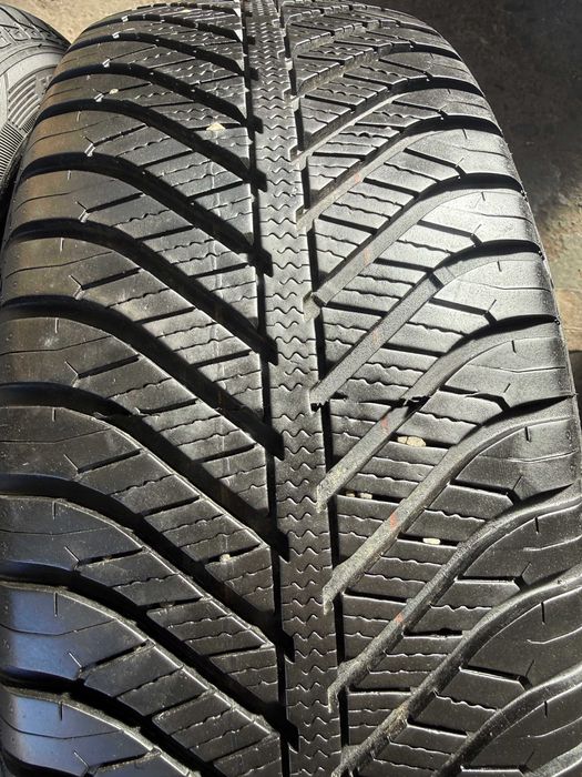 2x Anvelope All Season 205/55 R16 M+S - GoodYear Vector 4 Seasons