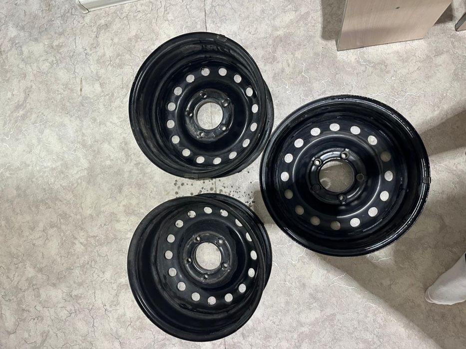 Диски Нива размер 16