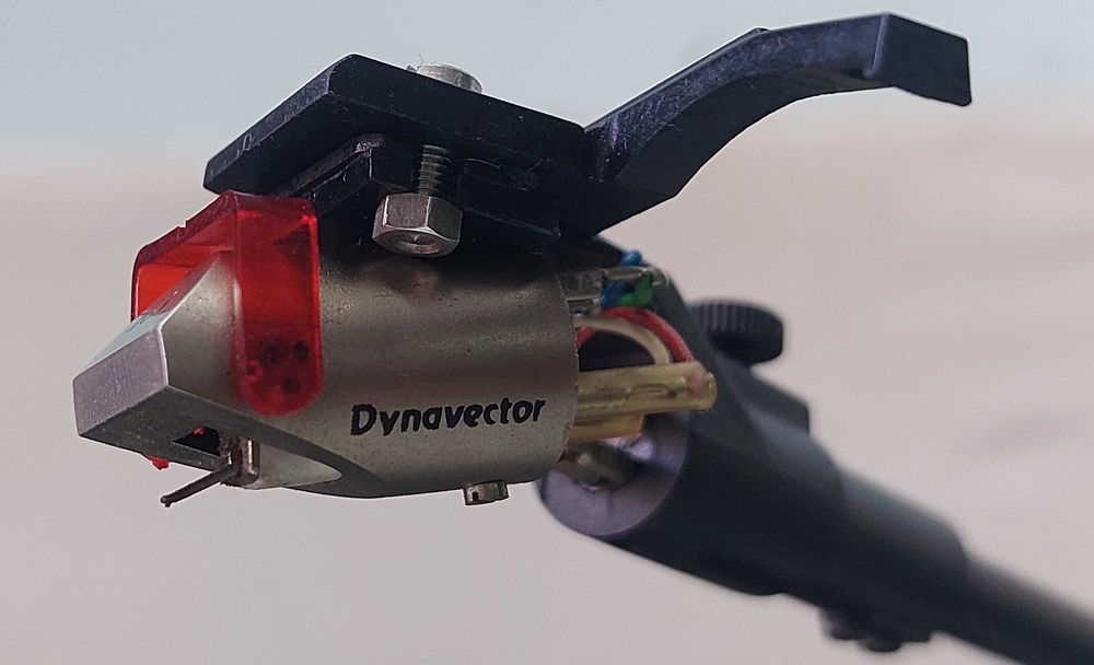 CEC Chuo Denki ST 110 pickup cu doza Dynavector 20 A2