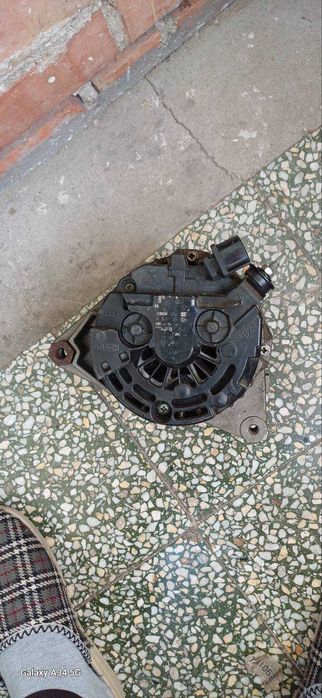 Алтернатор за Toyota Avensis (Bosch) 1.8 и 2.0 бензин