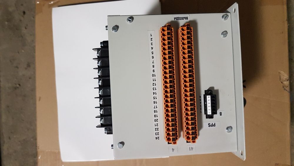 Продам блок БМРЗ микропроцессорный.