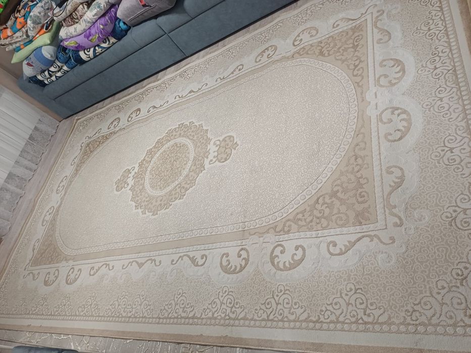 Срочно продам ковер