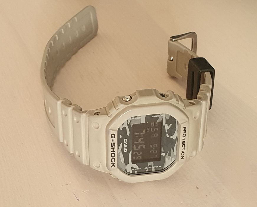 Часы Casio G - Shock DW-5600 CA