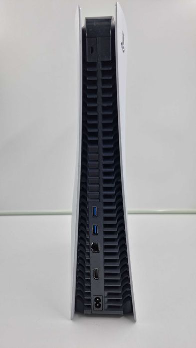 Consola PS5 Varianta cu Disc (Amanet Club Caro)