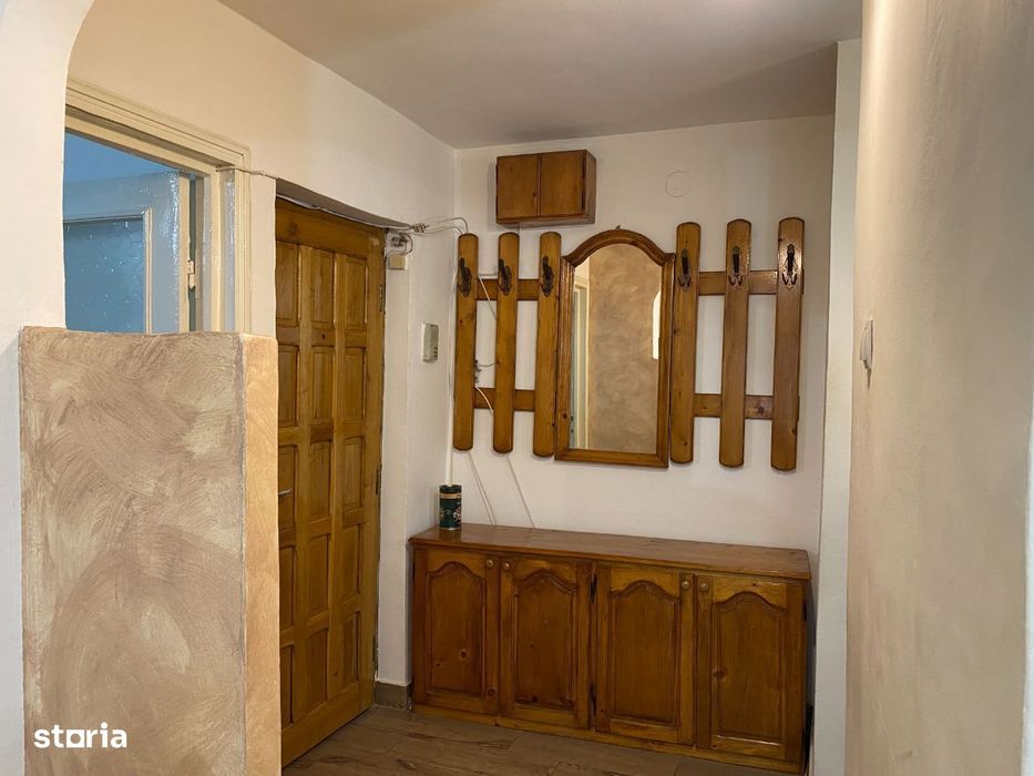Apartament 3 camere ,str Moldovei