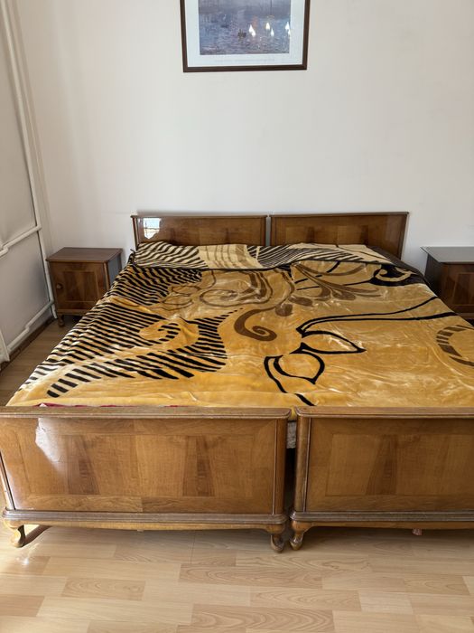 Румынская мебель, две кровати